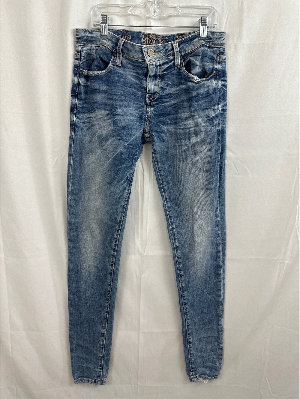 Buckles Black Skinny Jeans Size 26x32 Light Blue Denim